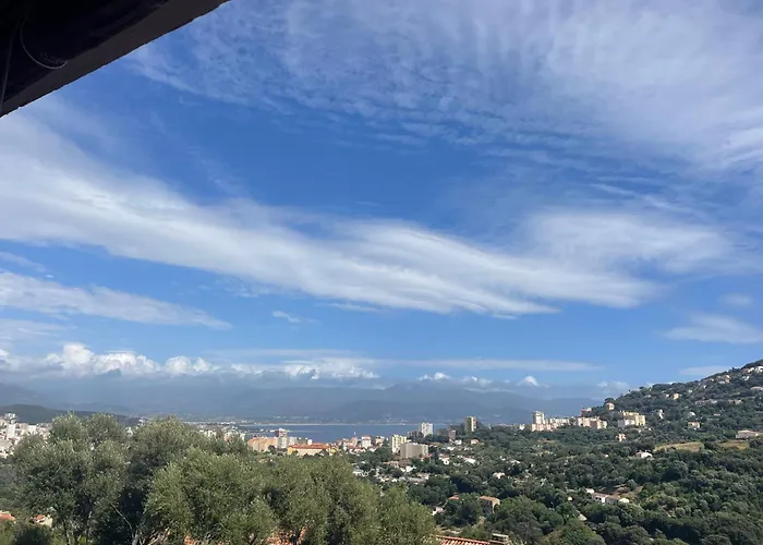 Appartement Ajaccio F3 6 Couchages
